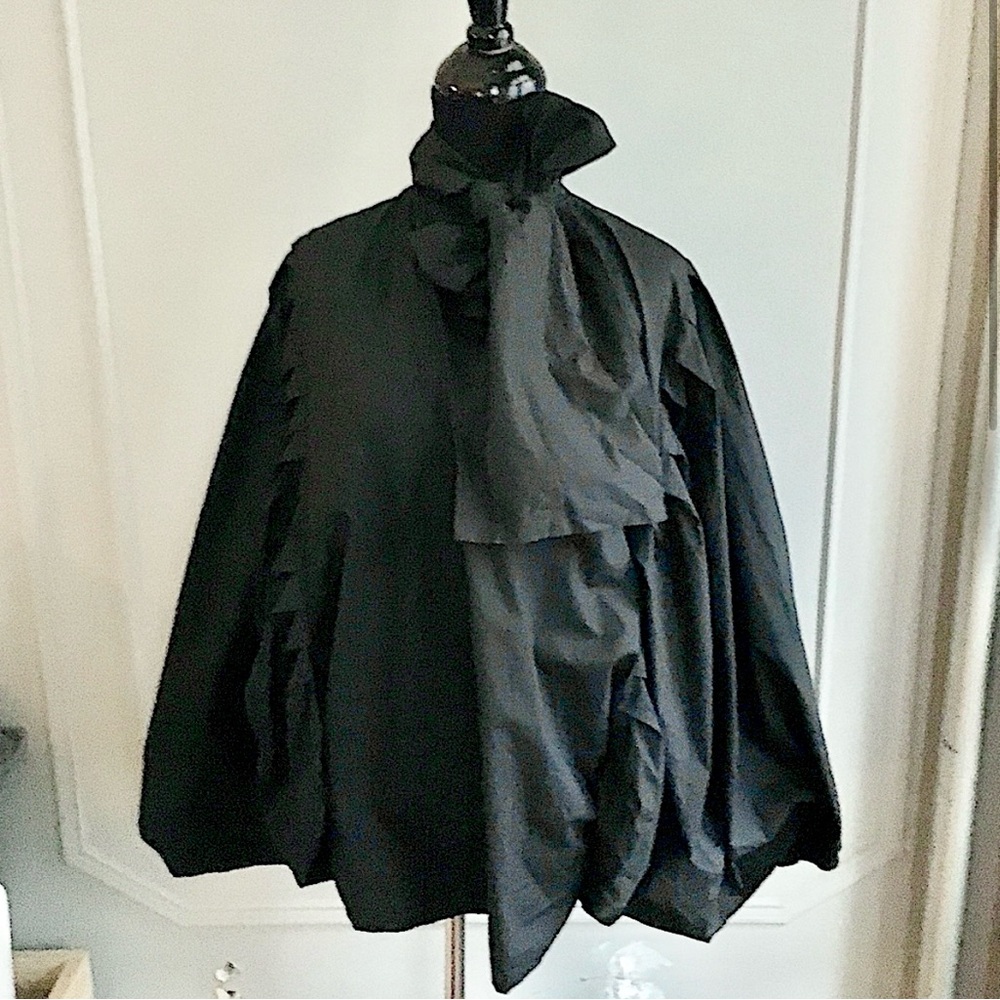 🆕 Gorgeous Like Free People Black Pleated Batwing Cotton Blouse w/ Neck Tie